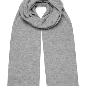 Gråt Mariah Scarf fra SUI AVA i blød strikkvalitet med broderet logo