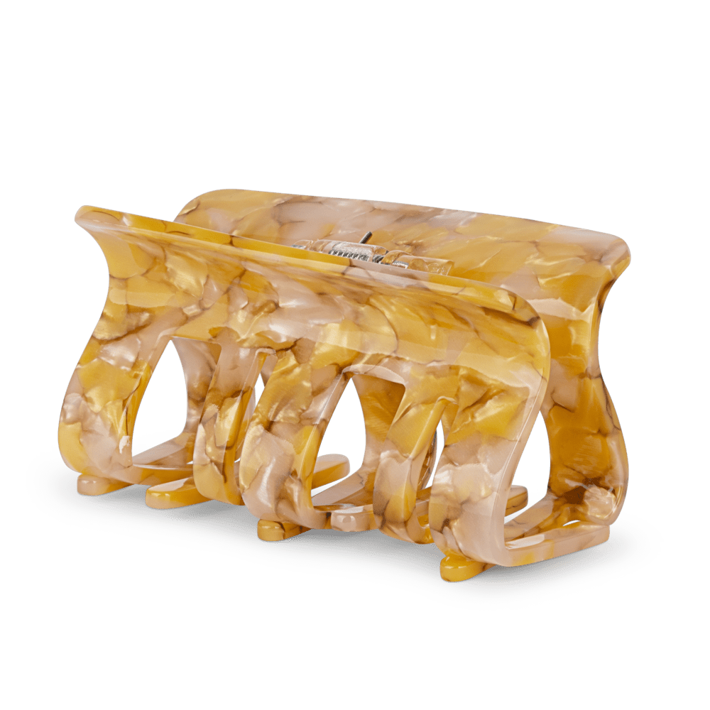 Fie Mixed Big – stor hårklemme i gylden marmordesign med solidt greb