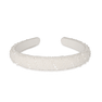 Porcelain Headband Small – Hvid perlebesat hårbøjle med et klassisk og elegant udtryk