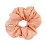 Palma Scrunchie i orange – Blød og let scrunchie, perfekt til hestehaler og knolde.