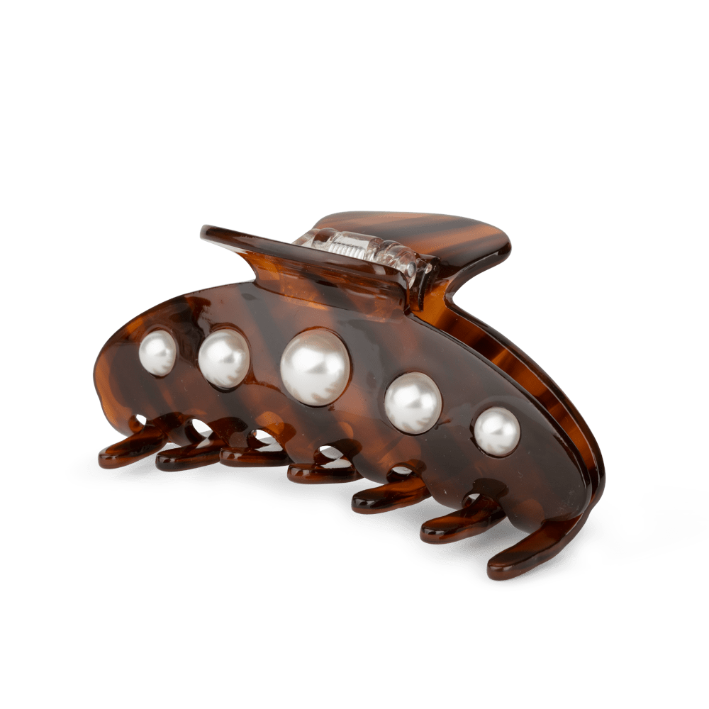 Ida Classic Pearly Big fra SUI AVA – stor hårklemme med tidløse perledetaljer, perfekt til at skabe elegante og feminine frisurer med et sofistikeret udtryk.