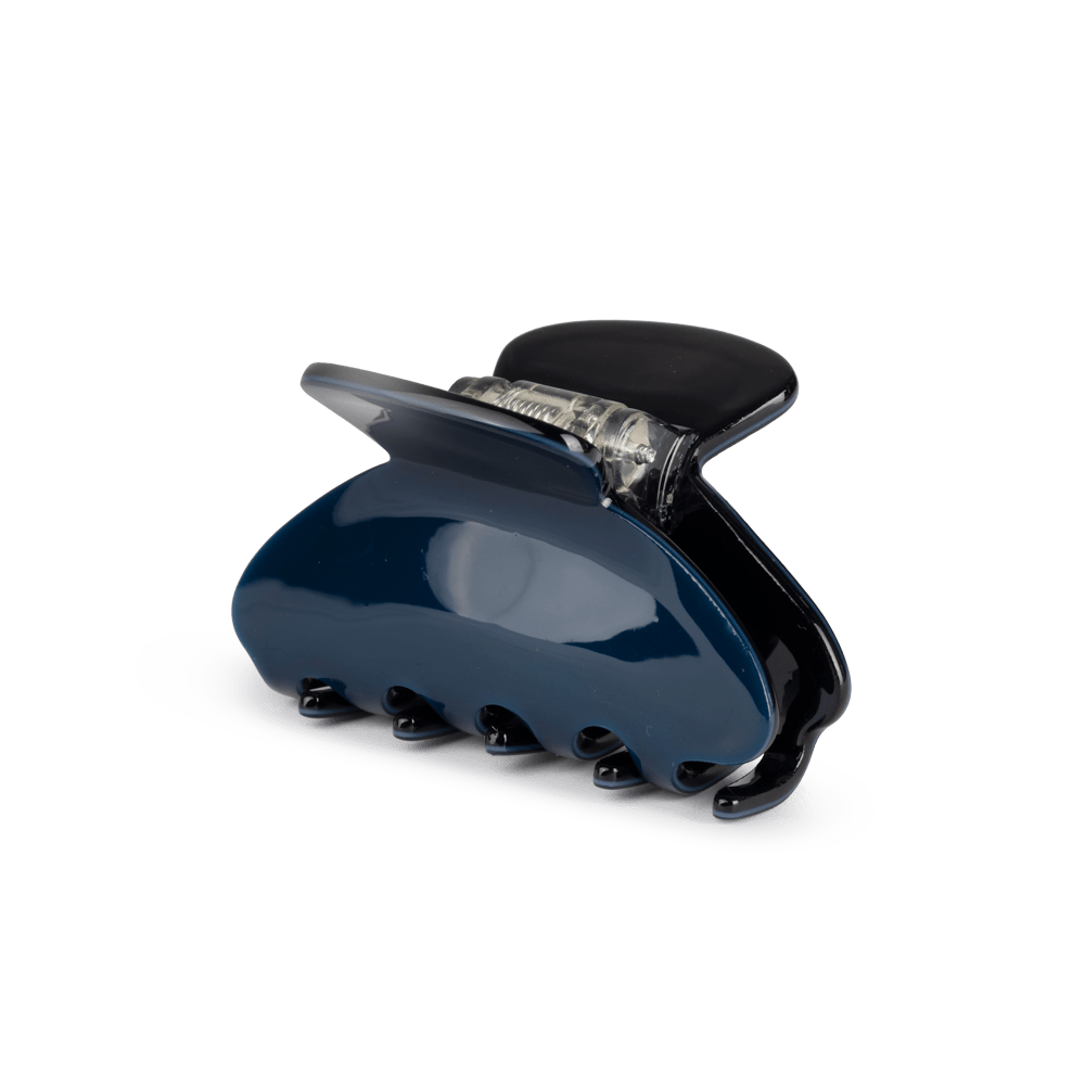 Ida Classic Mini fra SUI AVA – elegant mini hårklemme i et tidløst design, ideel til at skabe feminine og stilfulde frisurer.