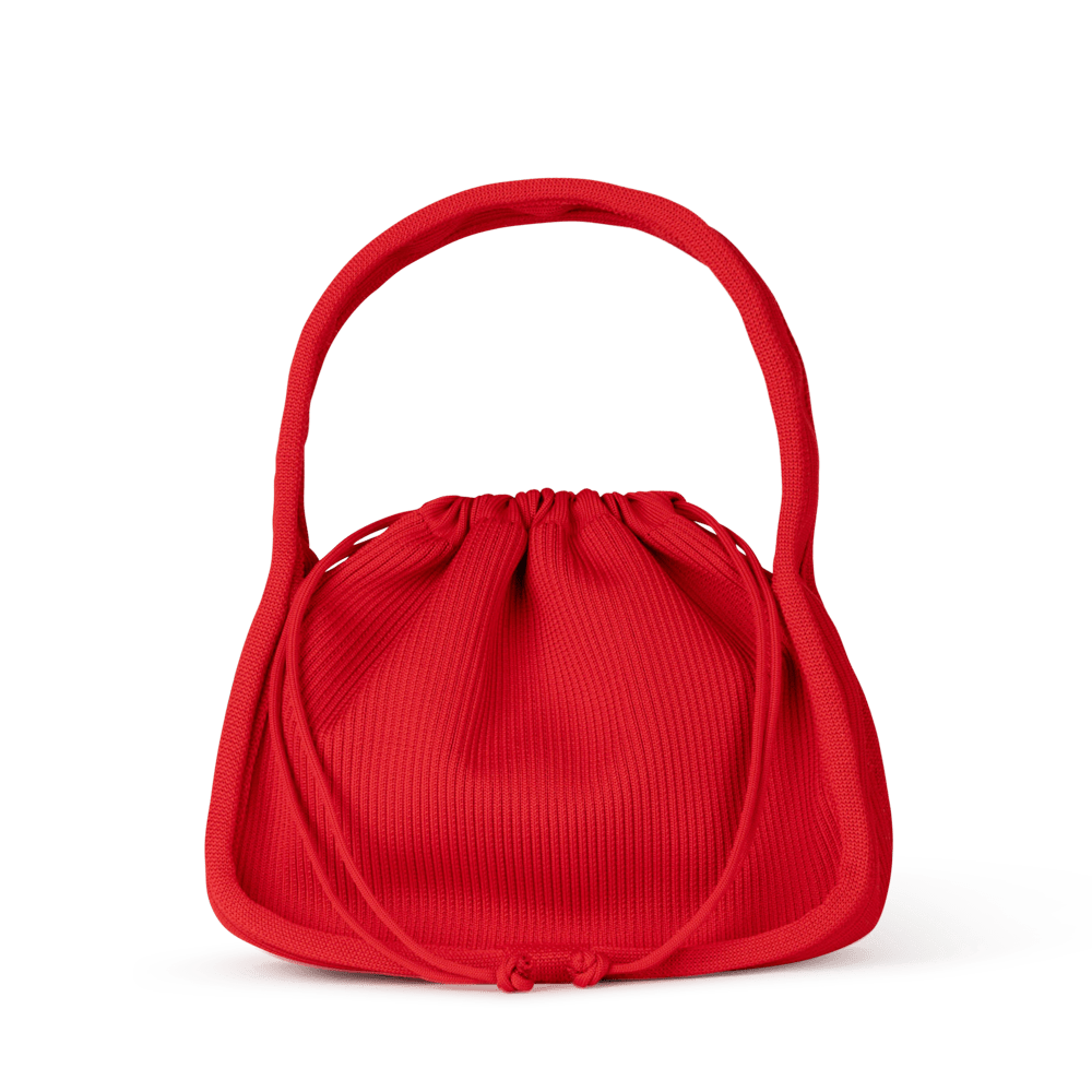 Sporty Elegance Bag fra SUI AVA – elegant og rummelig taske i en iøjnefaldende rød farve, perfekt som praktiske og moderne accessories til hverdag og aktive dage.