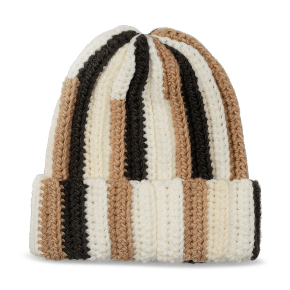 Walter Beanie med striber i beige, brun, sort og hvid – chunky og hæklet look
