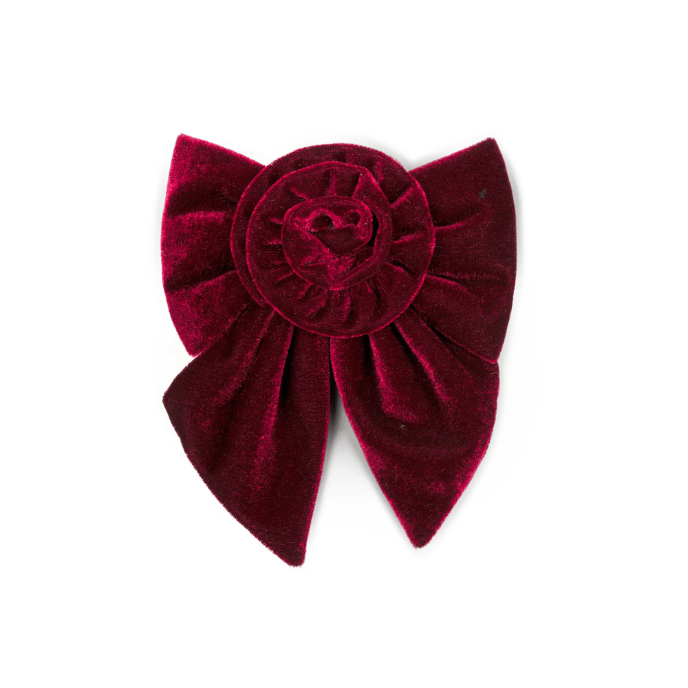 Rosie Velvet Bow i bordeaux – stor sløjfe i blød velour fra SUI AVA