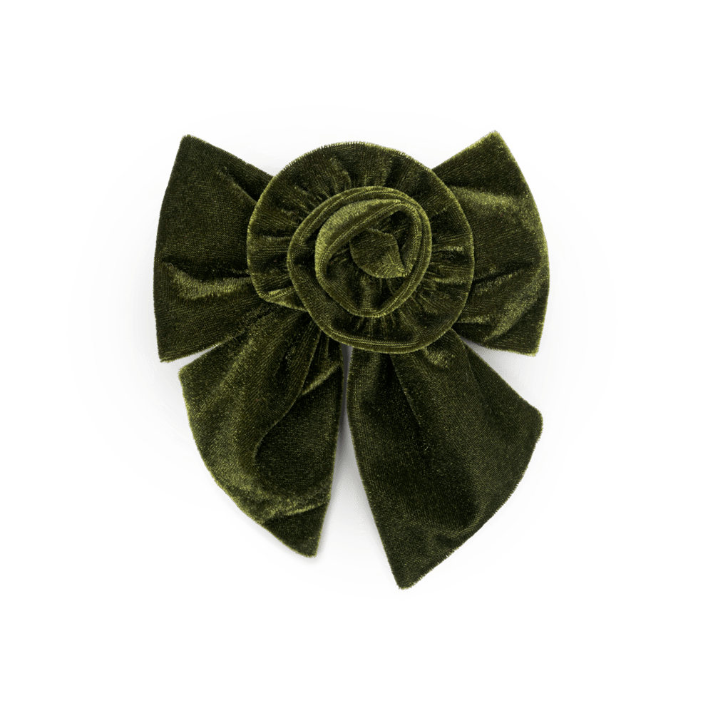 Grøn hårsløjfe i velour fra SUI AVA – Rosie Velvet Bow