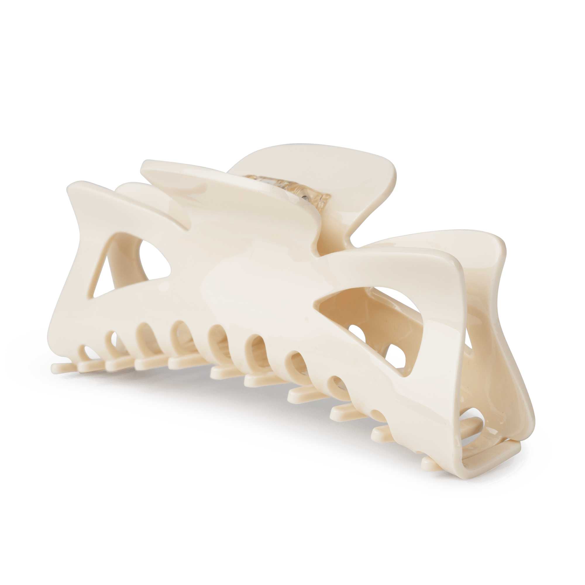 Bow Solid Giga fra SUI AVA – ekstra stor hårklemme i klassisk hvid med et elegant sløjfedesign, ideel til at tilføje et rent og sofistikeret touch til dine frisurer.