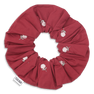 Burgundy scrunchie i quiltet bomuld med hvide blomsterbroderier fra SUI AVA