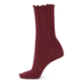 Burgundy sok med flæsekant og ribstrik fra SUI AVA.