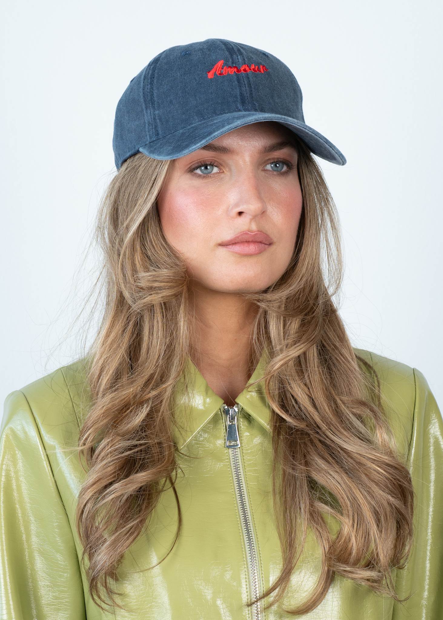 Everyday Bisou Cap SUI AVA everyday-bisou-cap-sui-ava