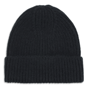 Nico Beanie i sort – ribstrikket vinterhue med foldet kant i blød uldblanding.