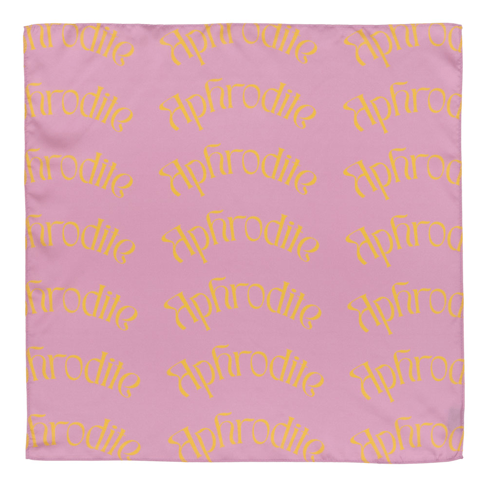 Lyserødt silketørklæde med gult “Aphrodite”-print – SUI AVA Goddess of Love.
