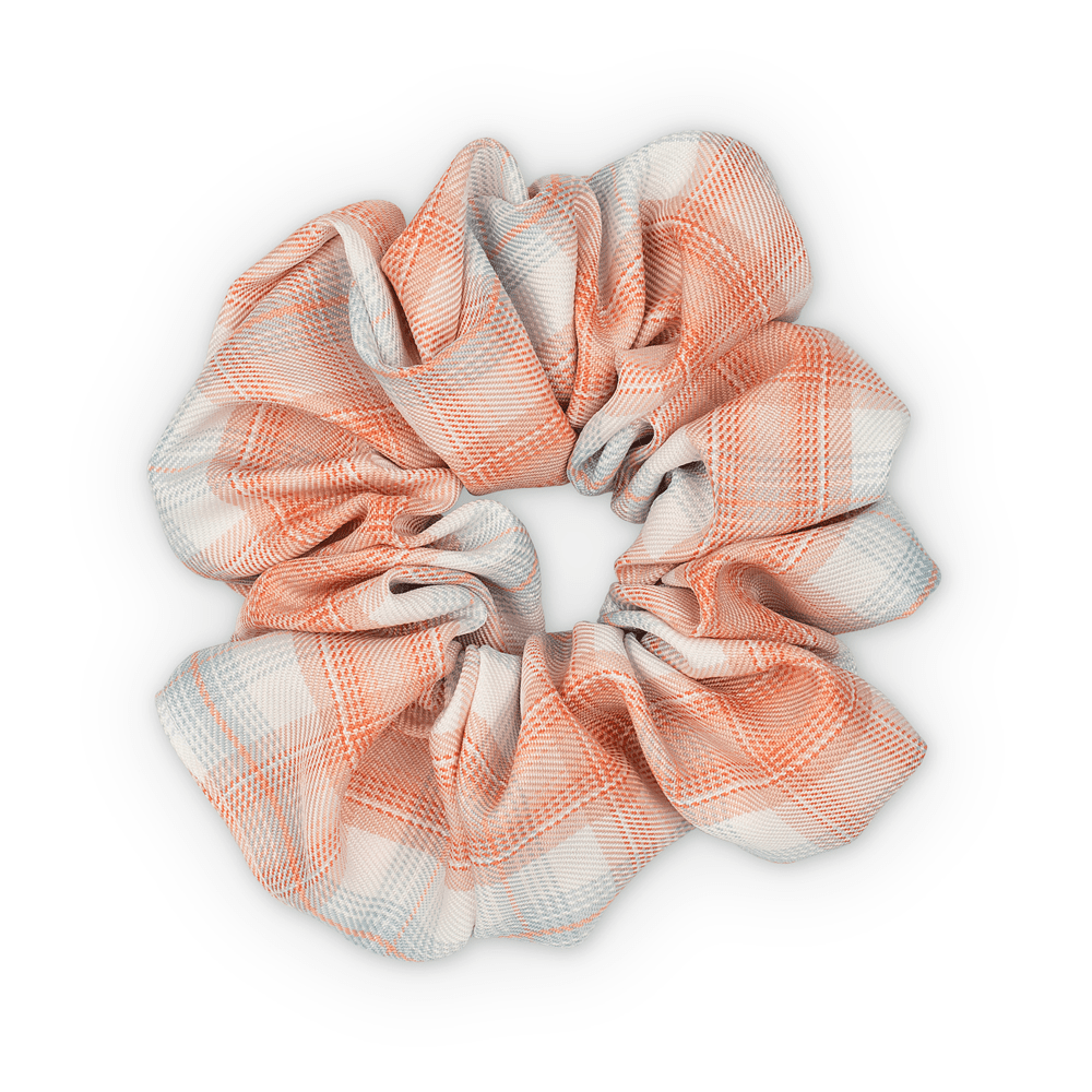 Stor scrunchie med tern i orange og lyseblå – Ebba Check Scrunchie Big fra SUI AVA