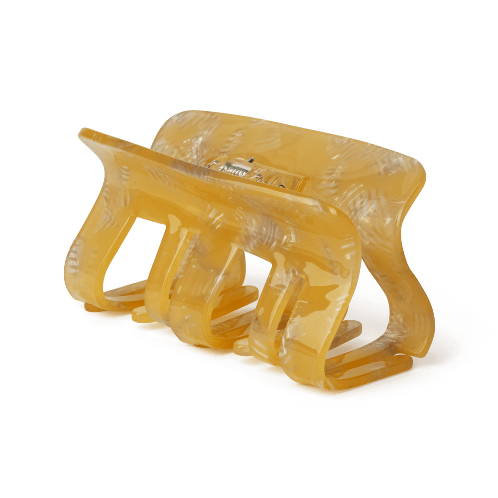 Fie Powerfully Big – Stor hårklemme i gylden farve med et kraftigt greb.