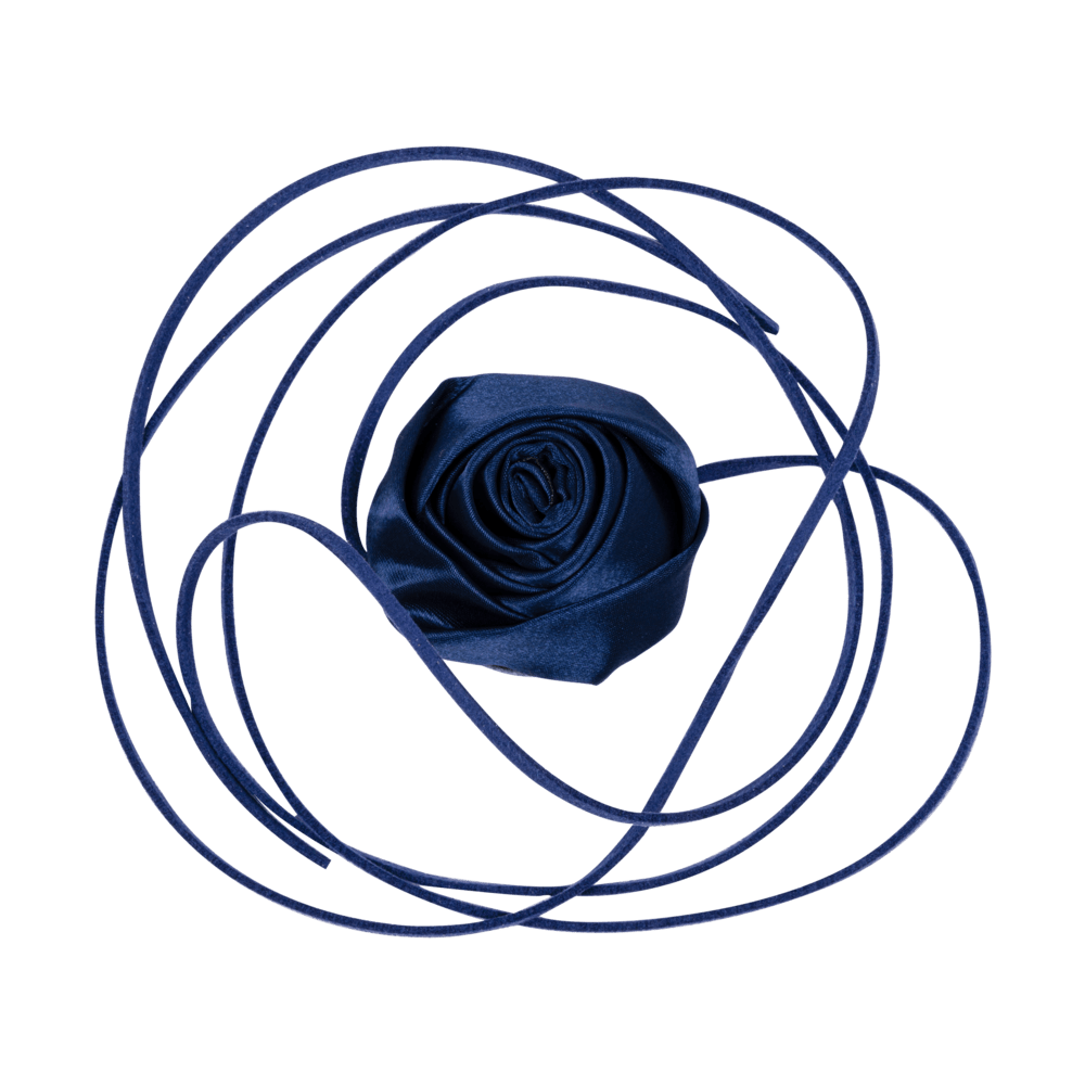 Navy satinrose med lange bånd – La Mia Rosa