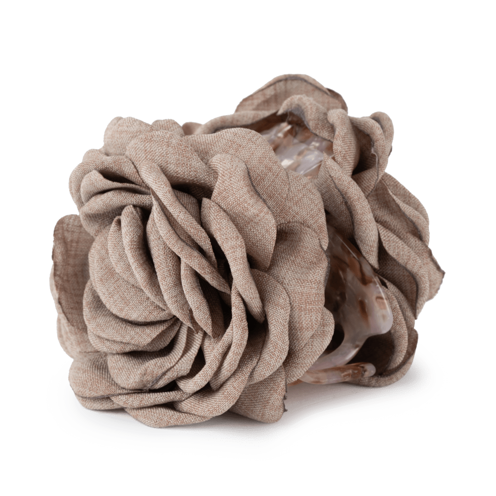 Rosa Hair Claw i Taupe – stor blomstret hårklemme fra SUI AVA, perfekt til elegante frisurer og et sikkert greb.