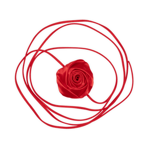 Rød satinrose med lange bånd – La Mia Rosa